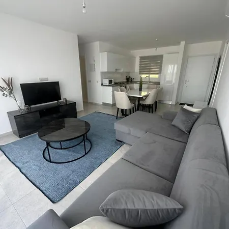 Apartment четырехкомнатные в Thalassa & Vokolidha