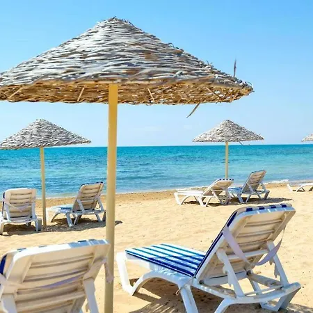 четырехкомнатные в Thalassa & * Vokolidha